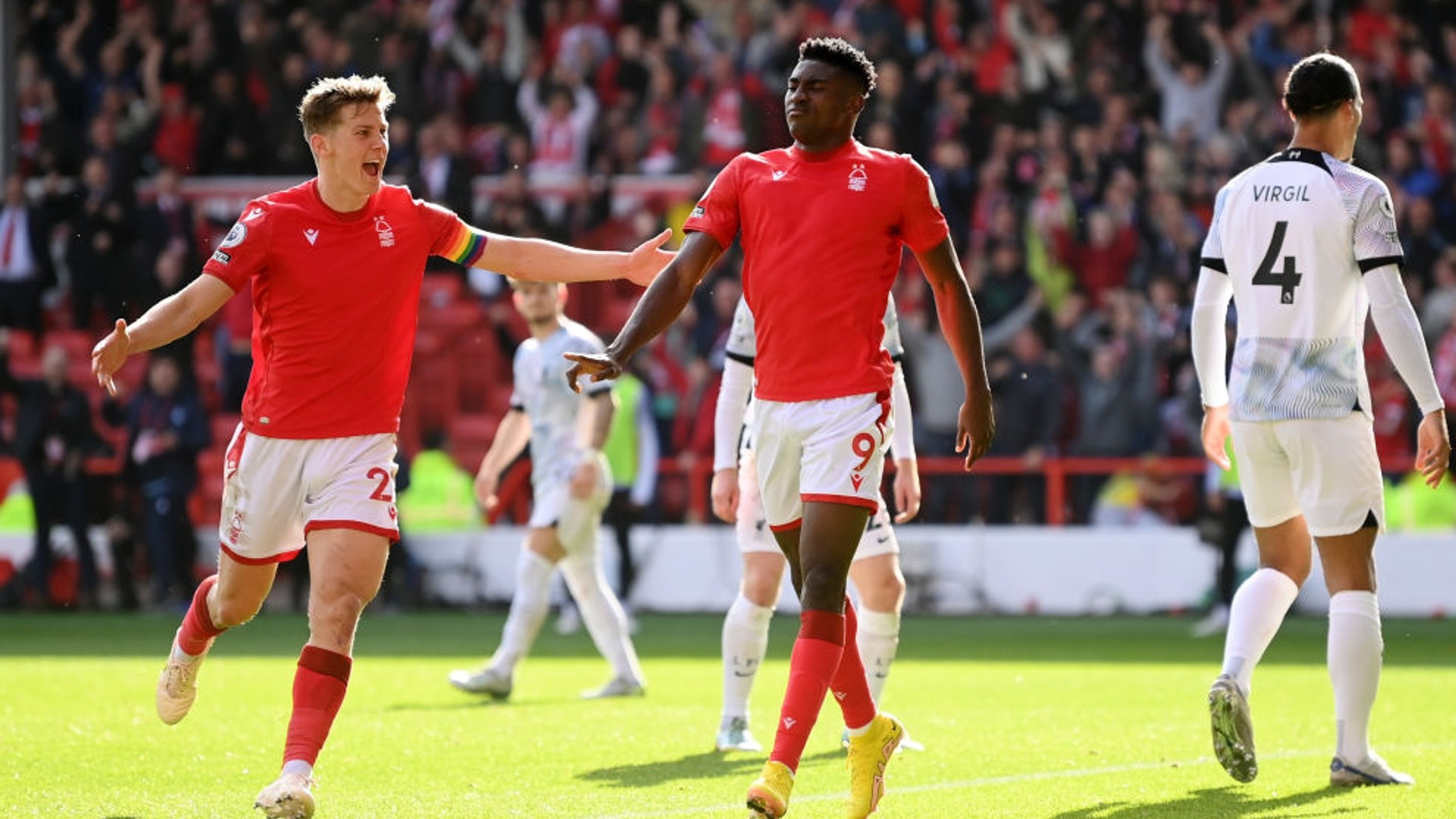 因而赢得了 因而赢得了